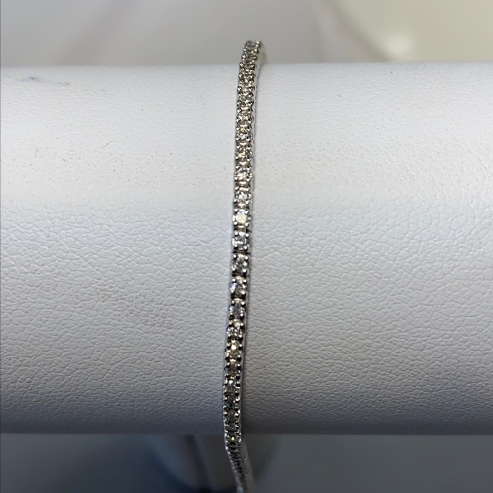 NEW Diamonds Bracelet 14K White Gold